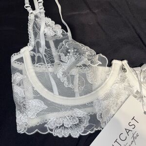 Outcast white lace balconette bra